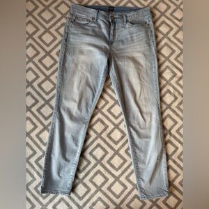 GAP Women's Light Blue Straight Leg True Skinny Jeans